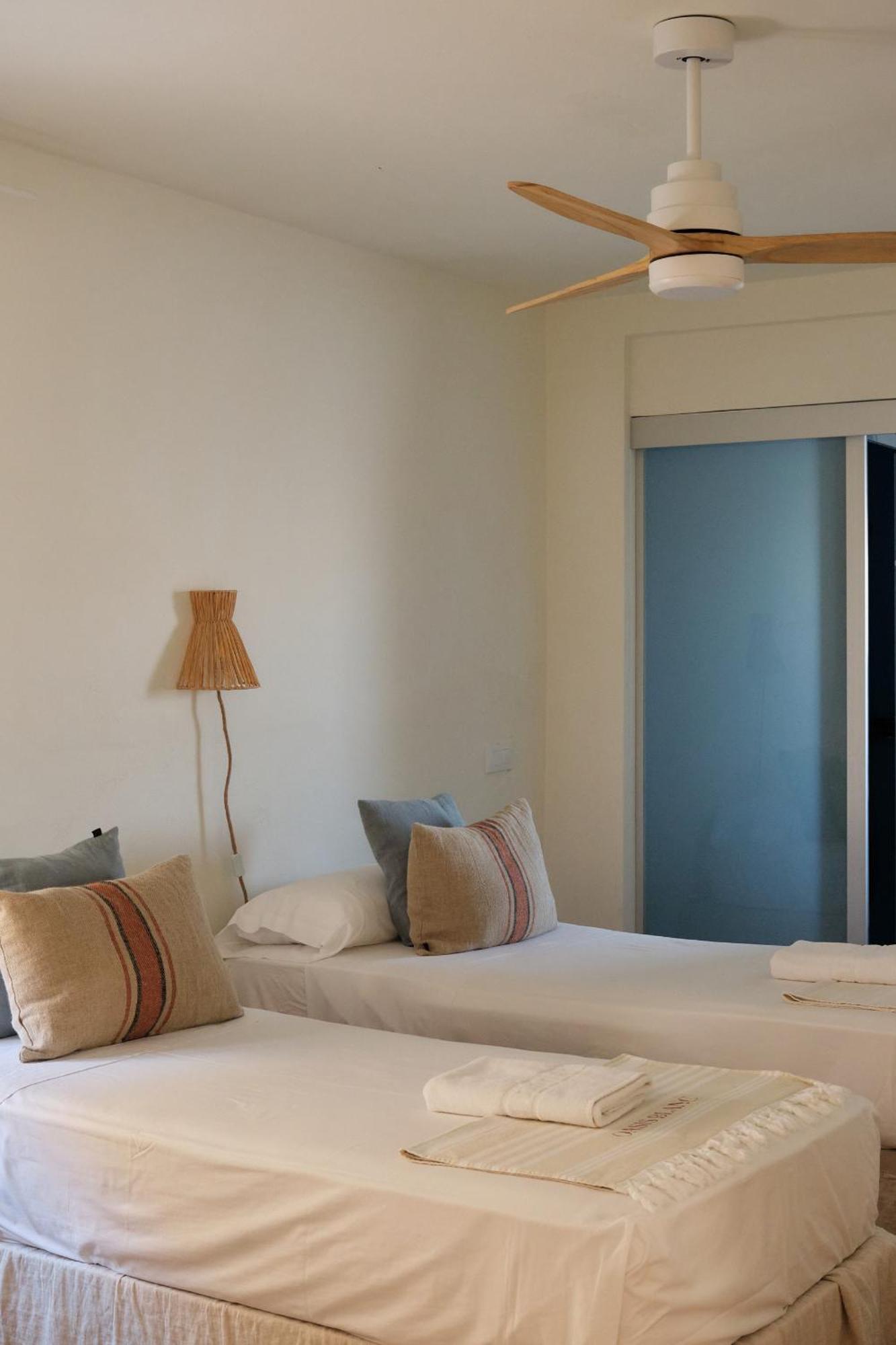 Arenal D'En Castell South公寓 外观 照片